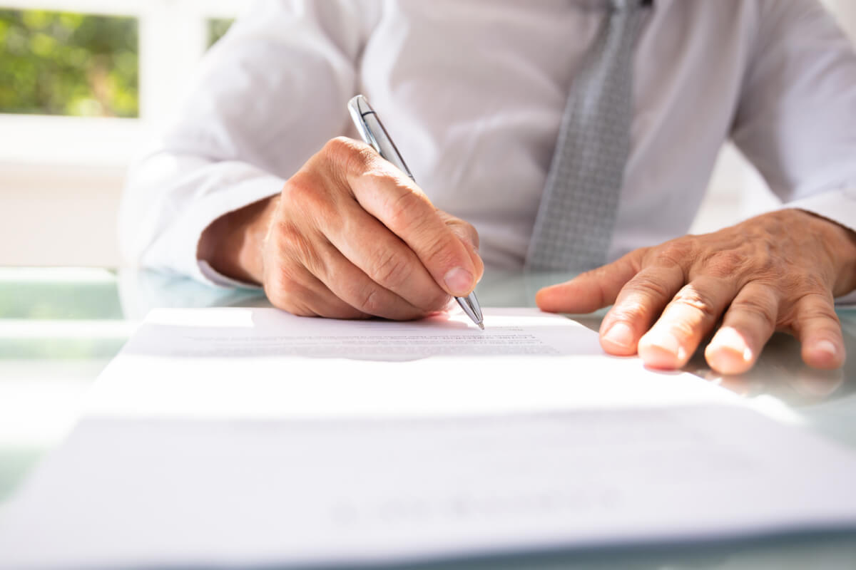 Essentials for Business Contracts: Three Must-Haves